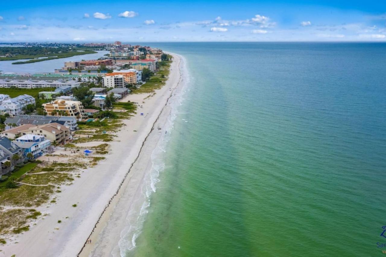Sand Castle 507 2Bd 2Ba Beachfront Oasis Clearwater Beach Exterior foto